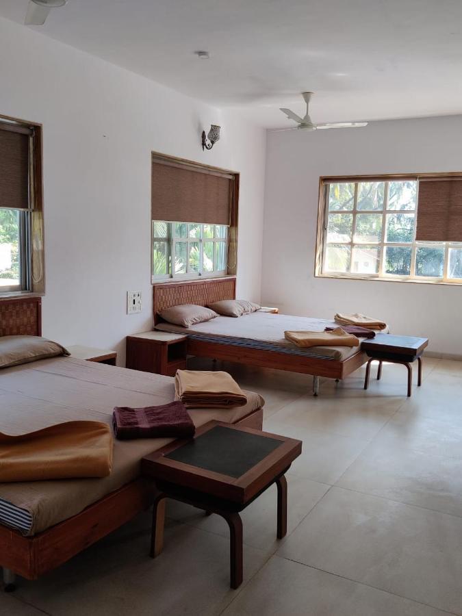 White House Beach Resort, Nagaon Exterior foto