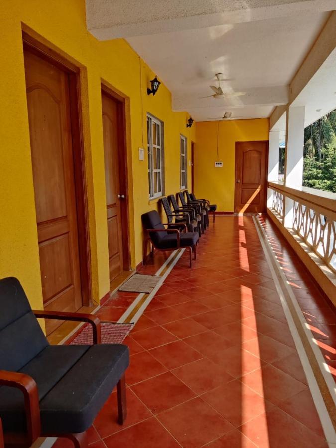 White House Beach Resort, Nagaon Exterior foto